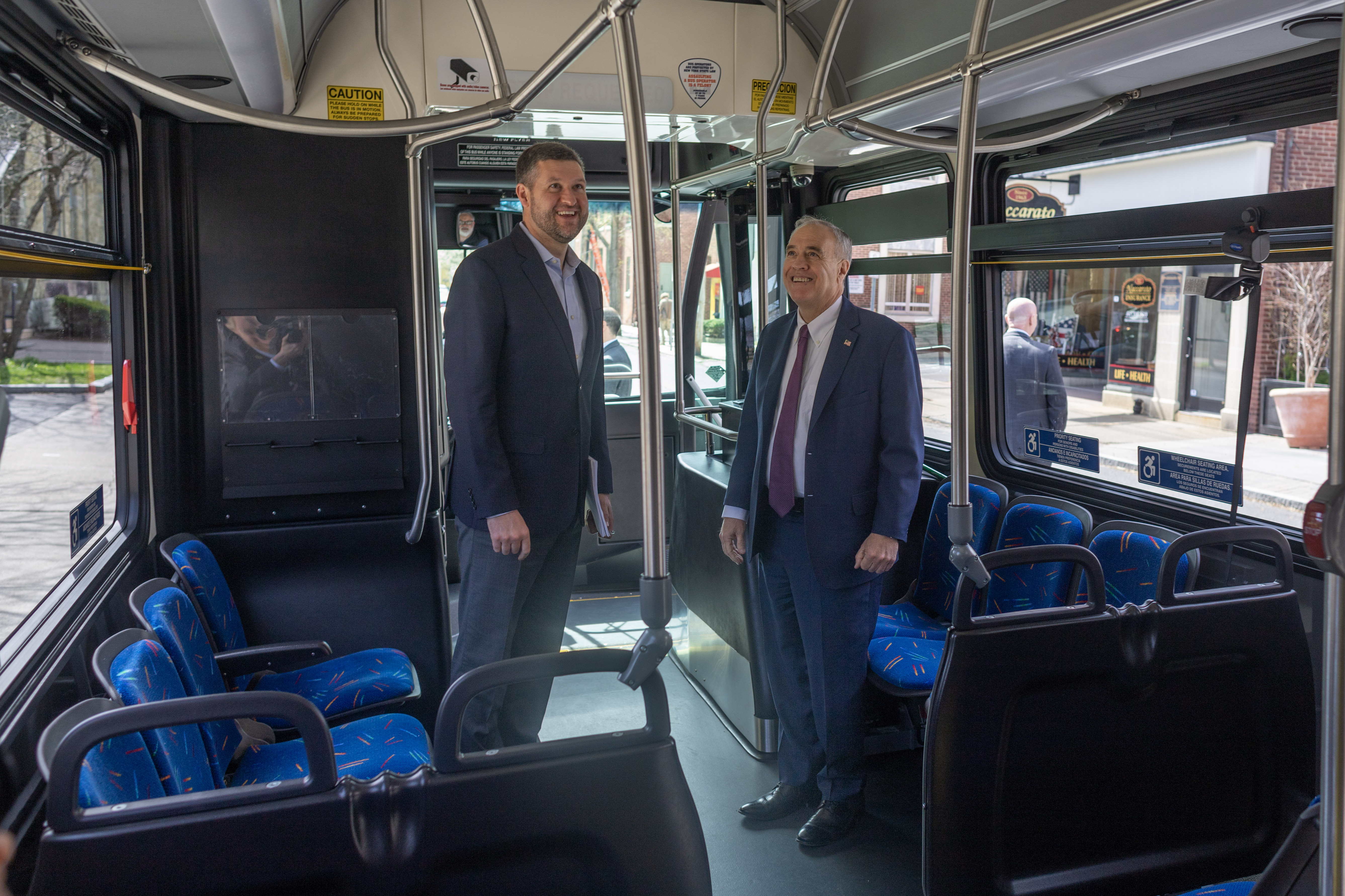 Ulster County Executive Pat Ryan and NYS Comptroller Tom DiNapoli tour UCAT's new electric buses